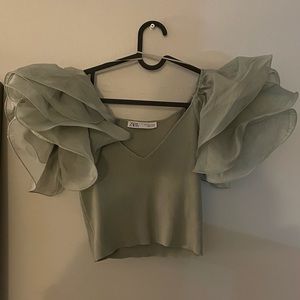 Zara puffed sleeve top